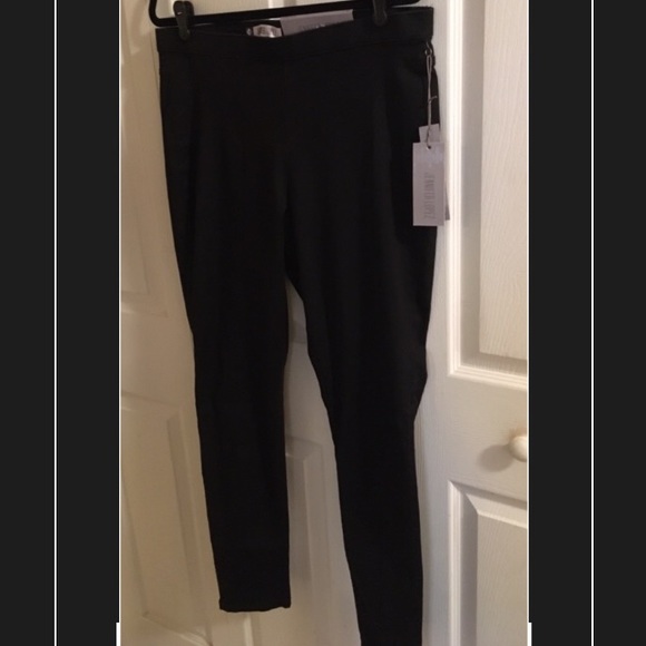 Jennifer Lopez Pants - Jennifer Lopez black jeggings NWT